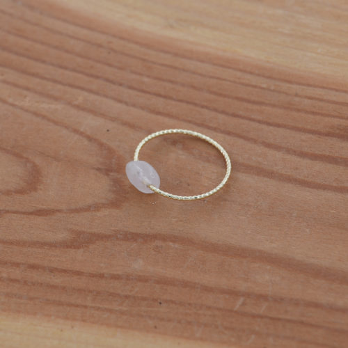 Metal ring Milky Quartz